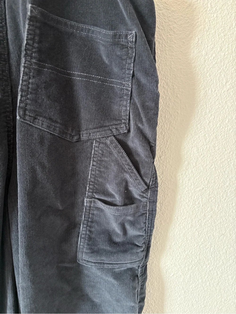 Patagonia kids overalls in corduroy smolder blue sz XXL